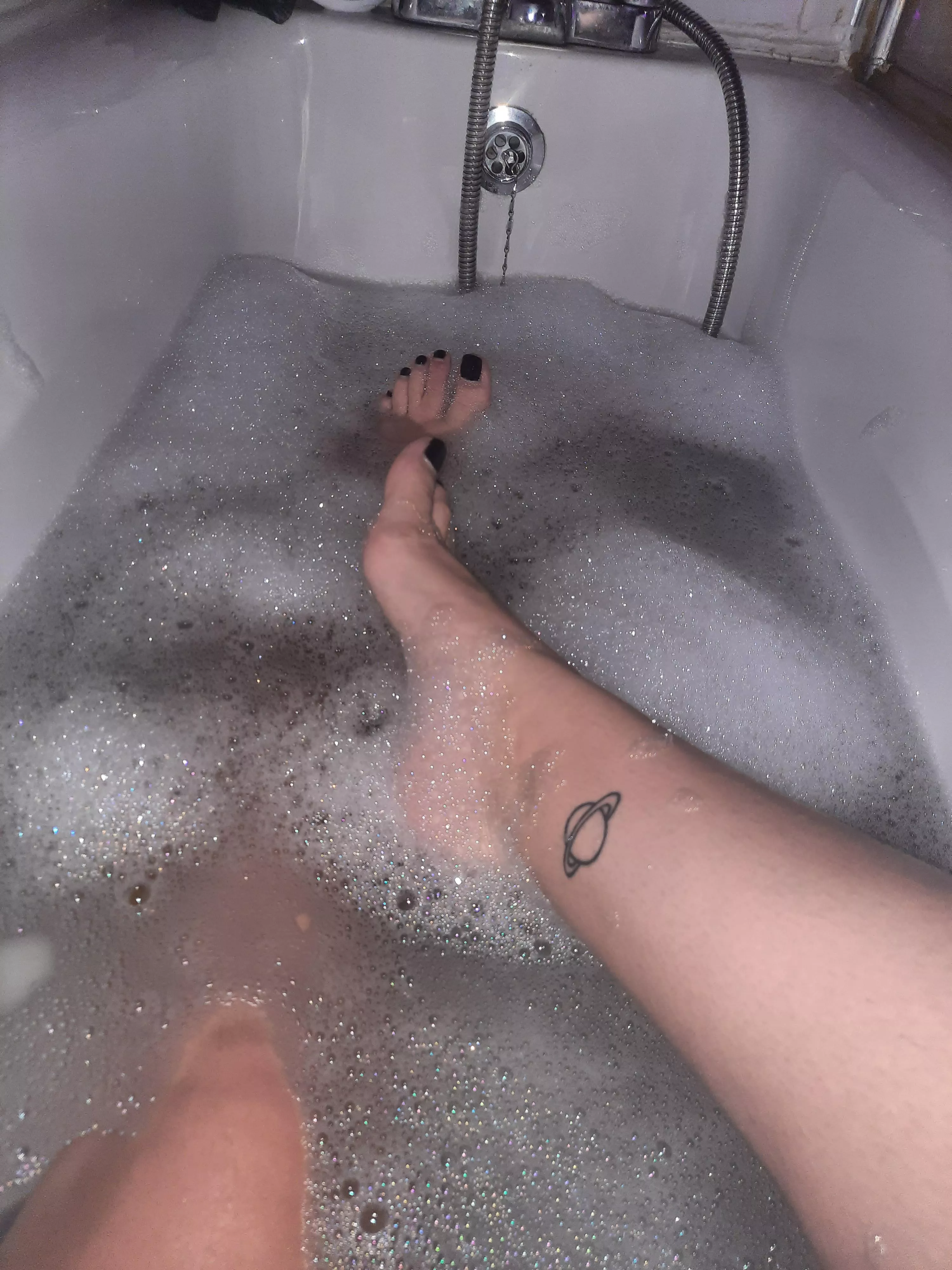 Bath feet 😌