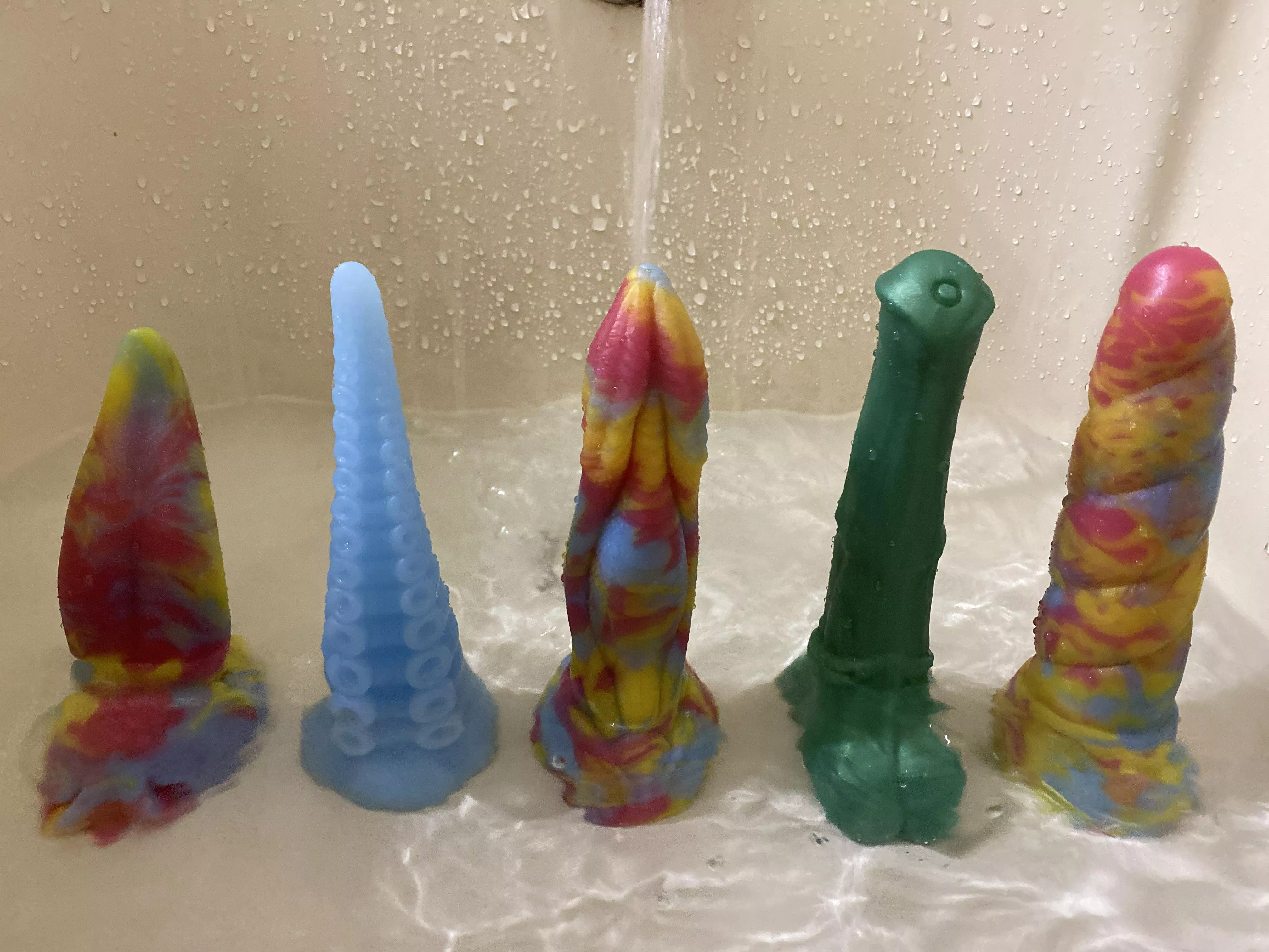 Bath time lineup for tonight (all smalls)