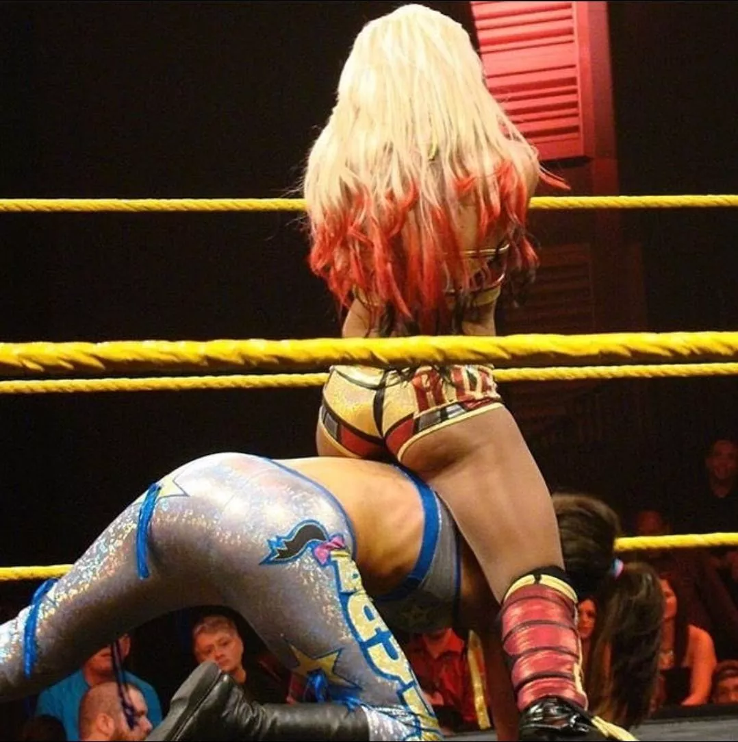 Bayley 🍑 or Alexa 🍑