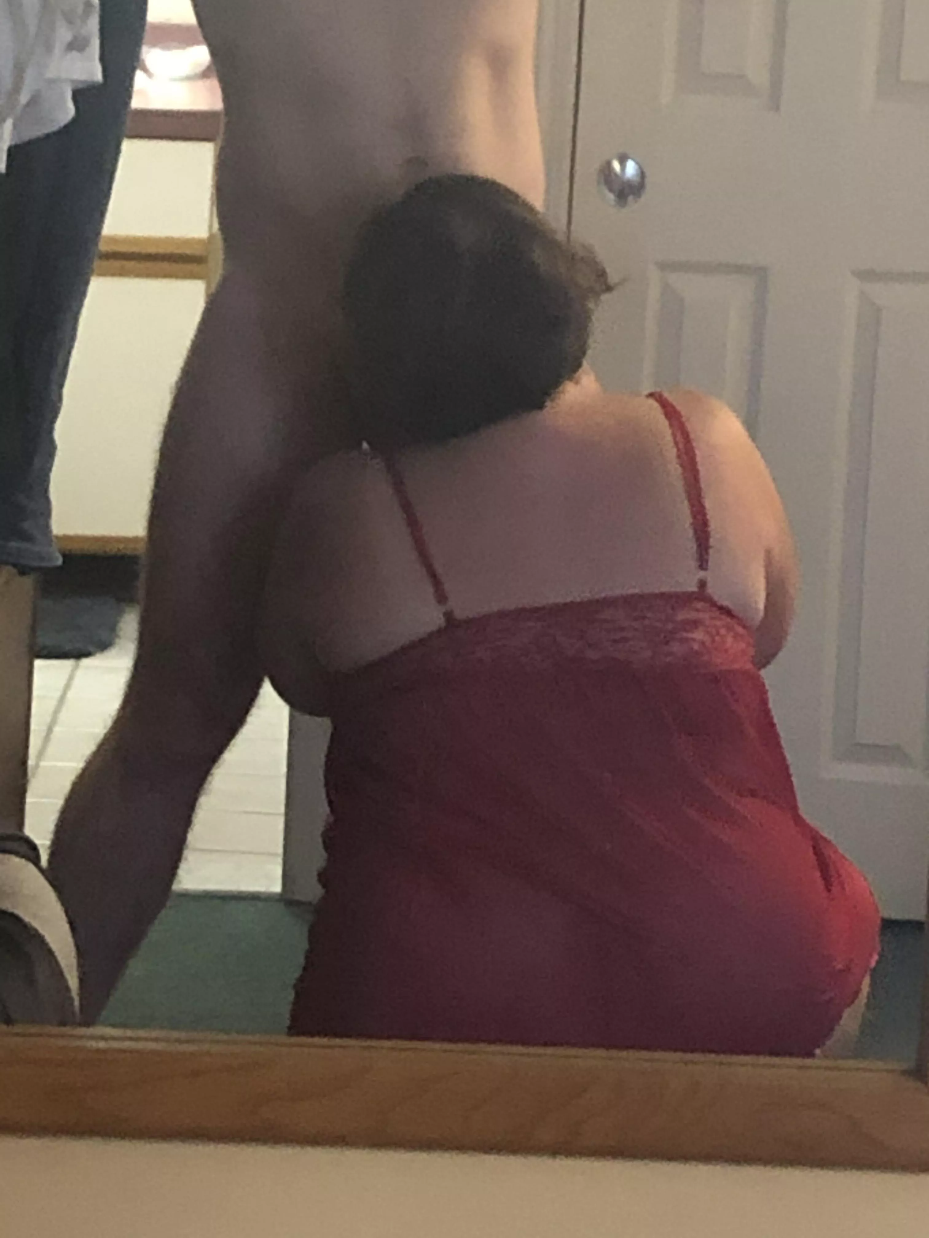 BBW hotwife, 10 years older, throating my cock before I fuck her at a hotel on lunch break in Worcester, MA. She then returned to her office. Her husband loved this pic.