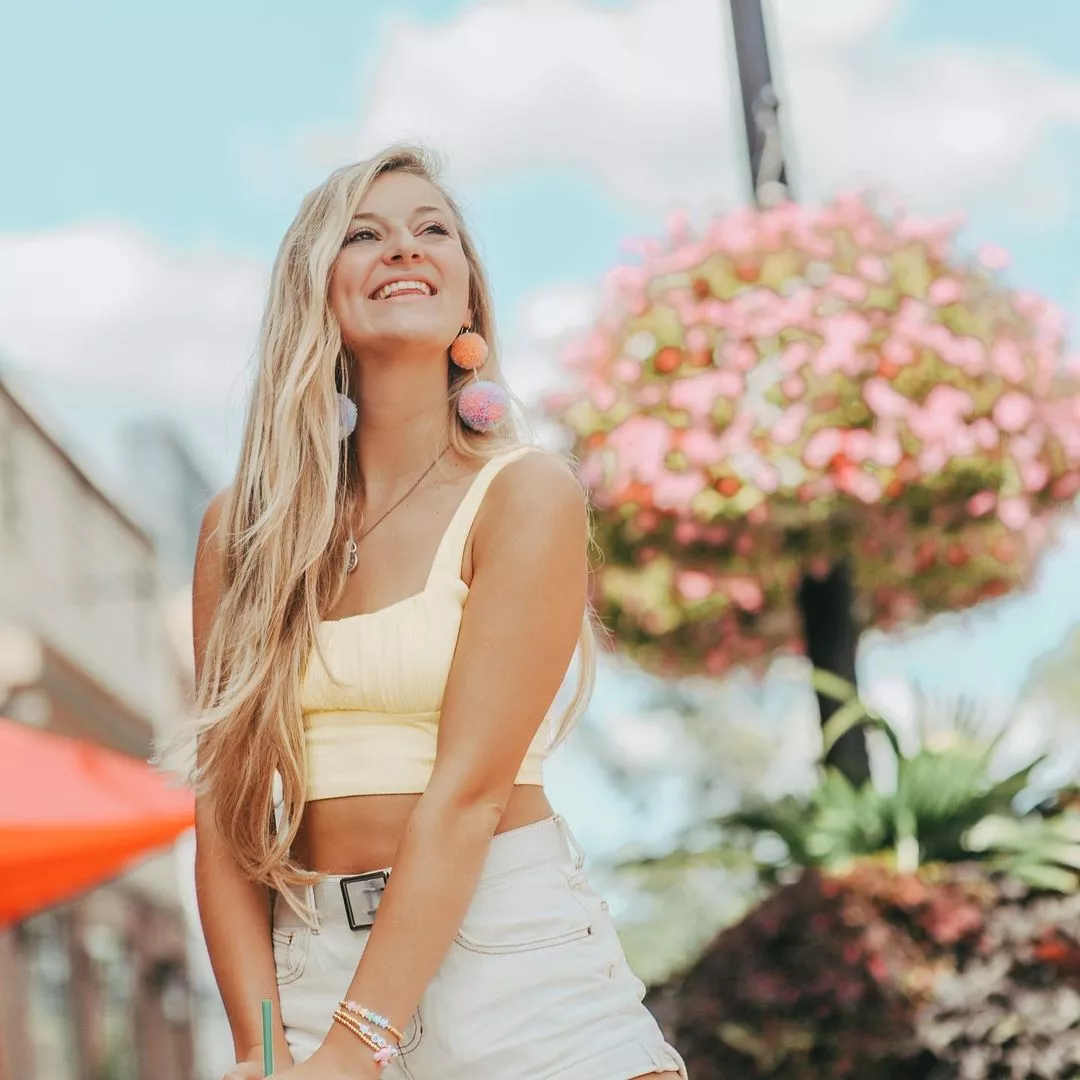 Beach Blonde Beauty