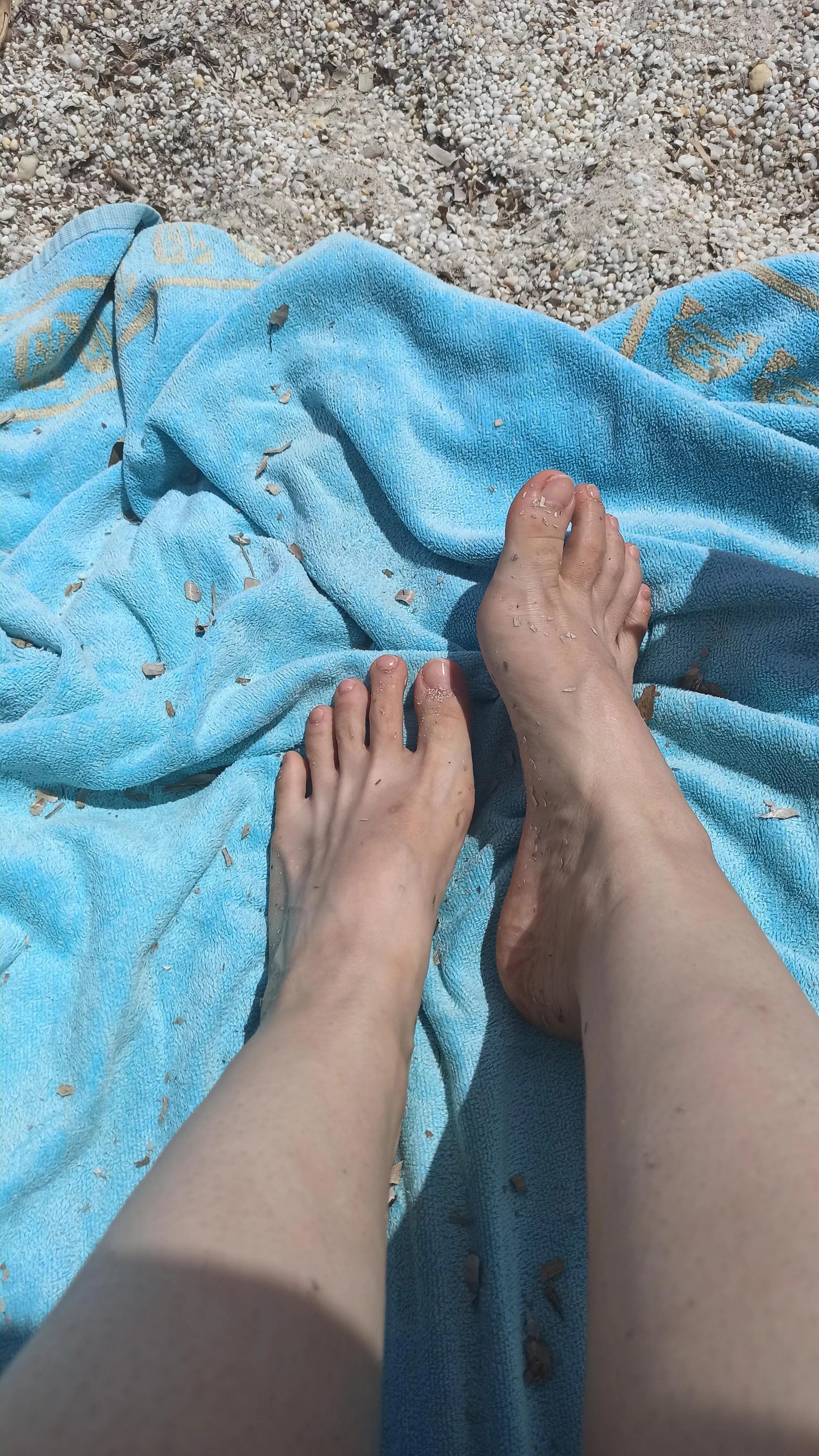 Beach time for my italian feet ðŸŒŠ