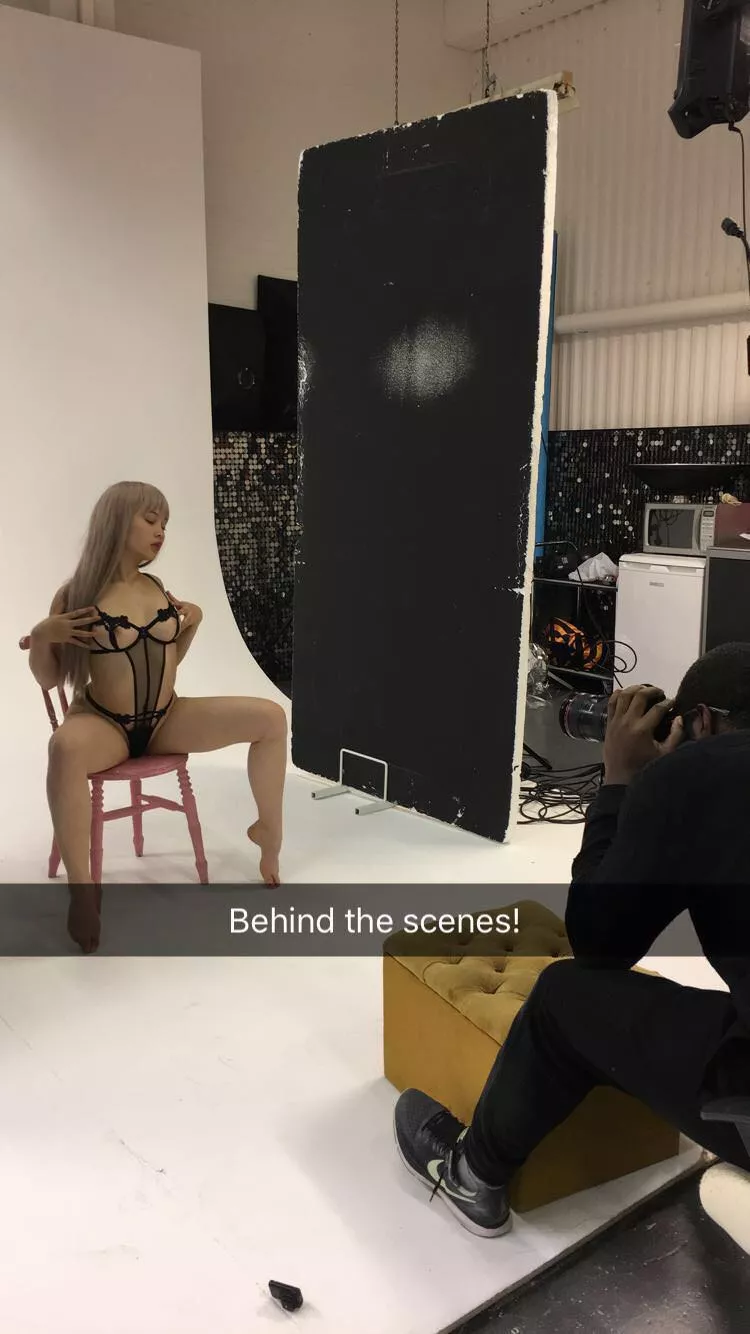 Behind the scenes shot from a shoot in London!