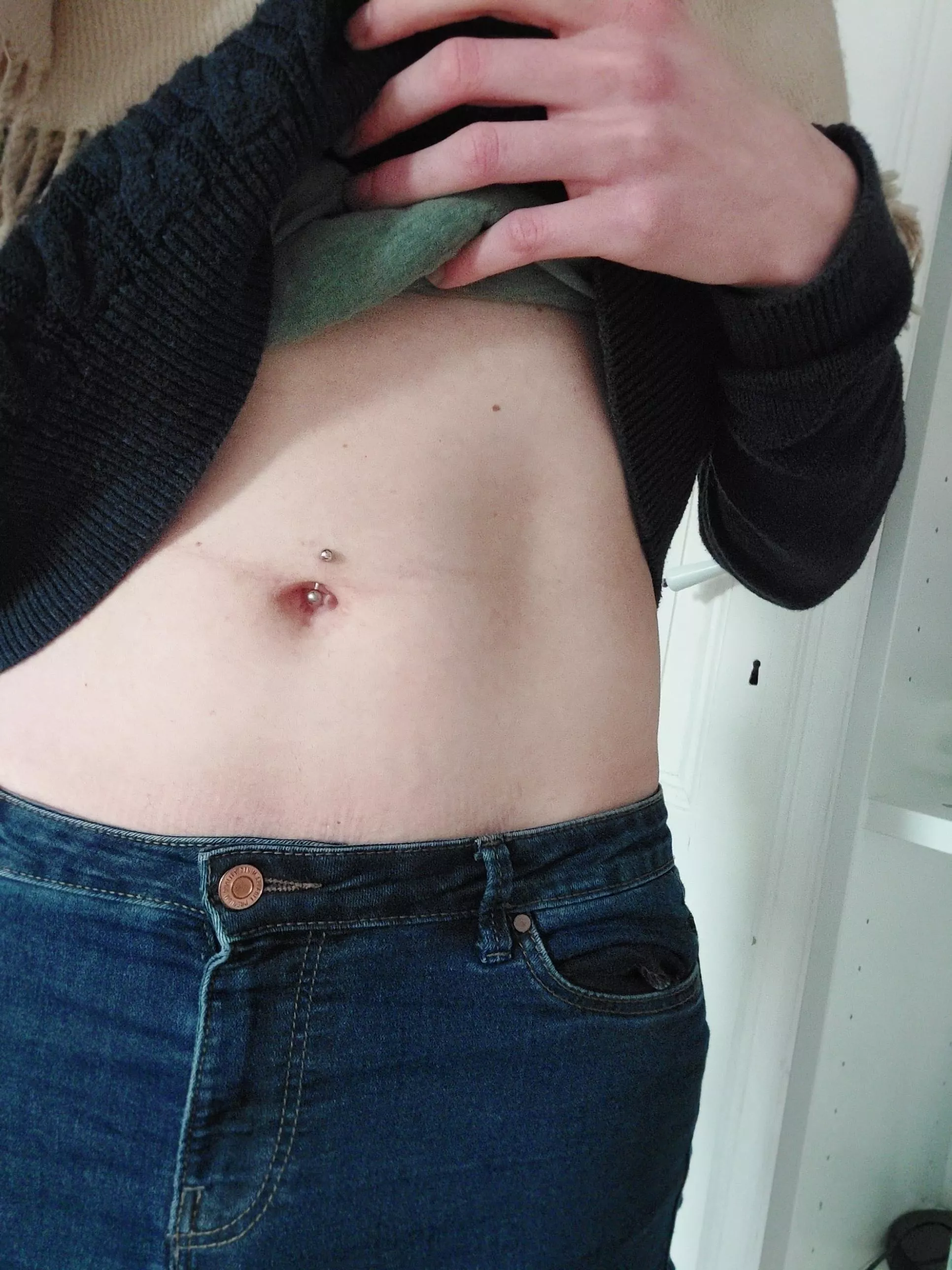 Bellybutton piercings are only for girls? Oops I got one now..