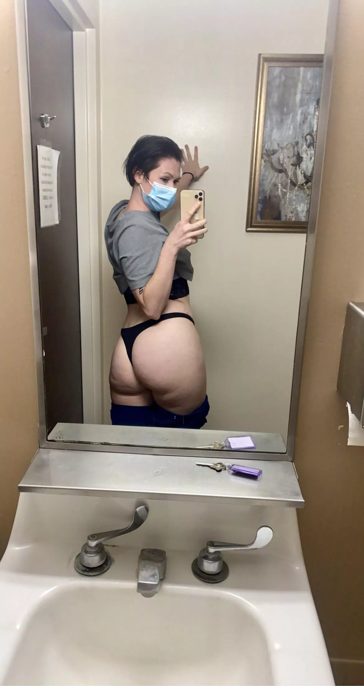 Bend me over this sink? [f]