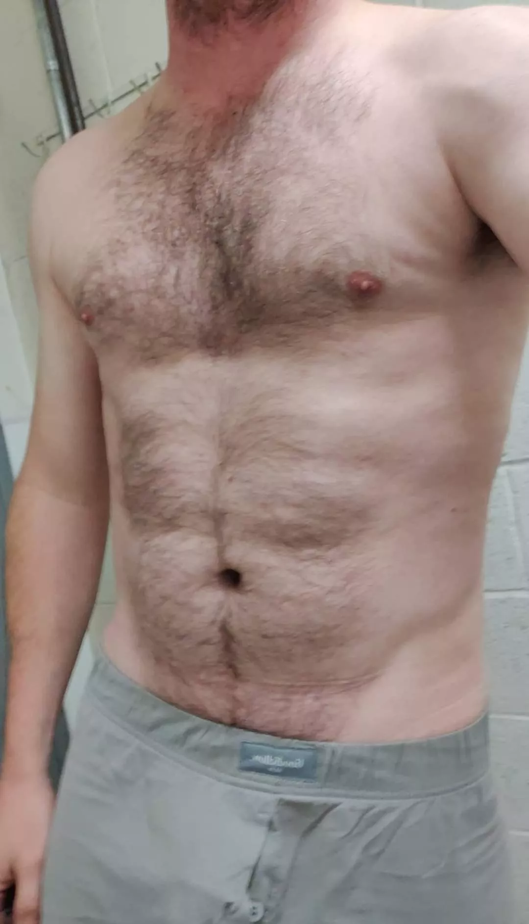 Best I can do is dad bod (40)