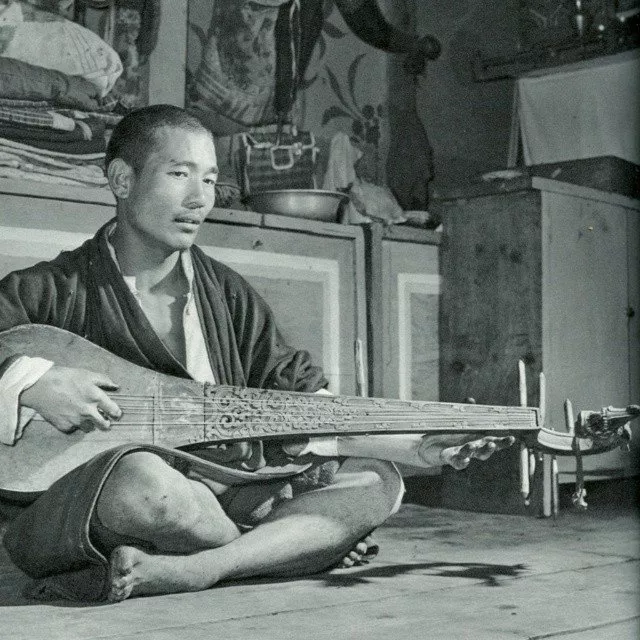 Bhutanese sitar player