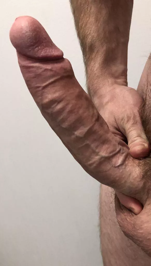 Big and veiny 😈