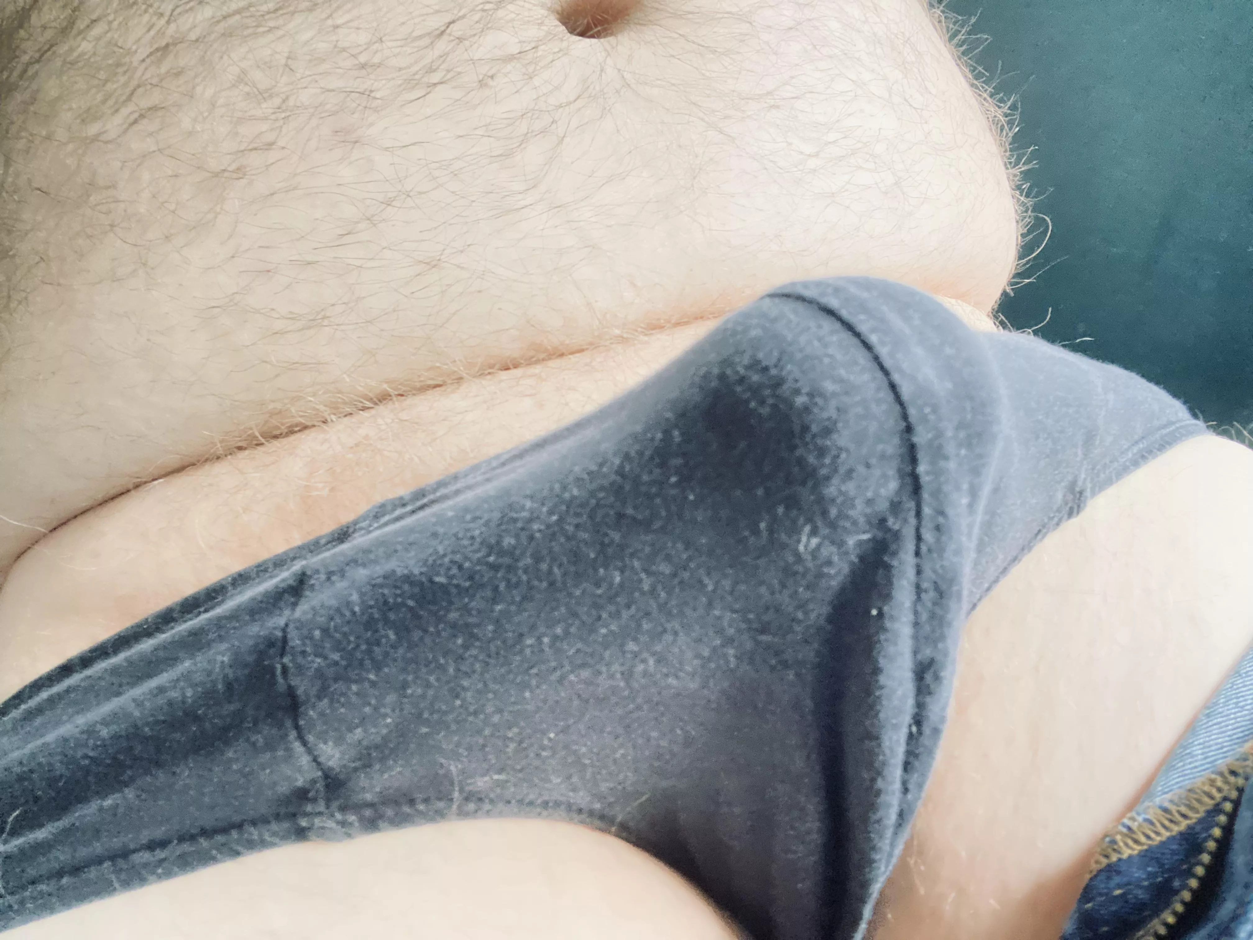 Big belly, tight briefs. An everyday scene here…