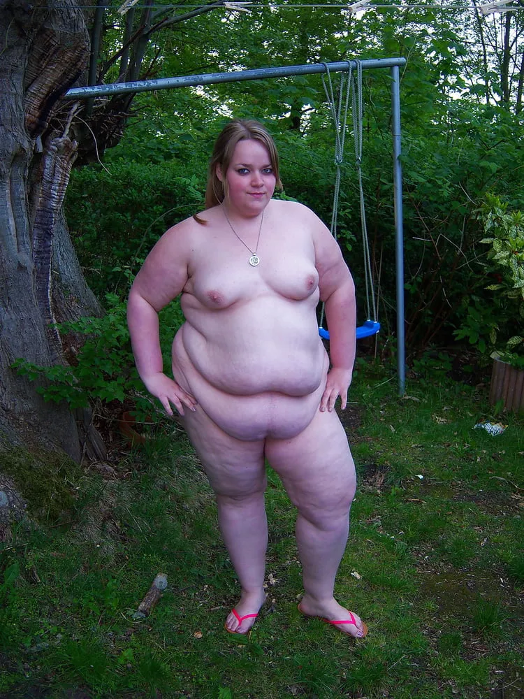 Big cutie going nude in her backyard (more in comments)