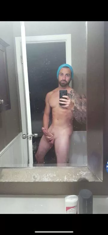 Big throwback to my beanie days! Ps if I make you wet I need a dm!