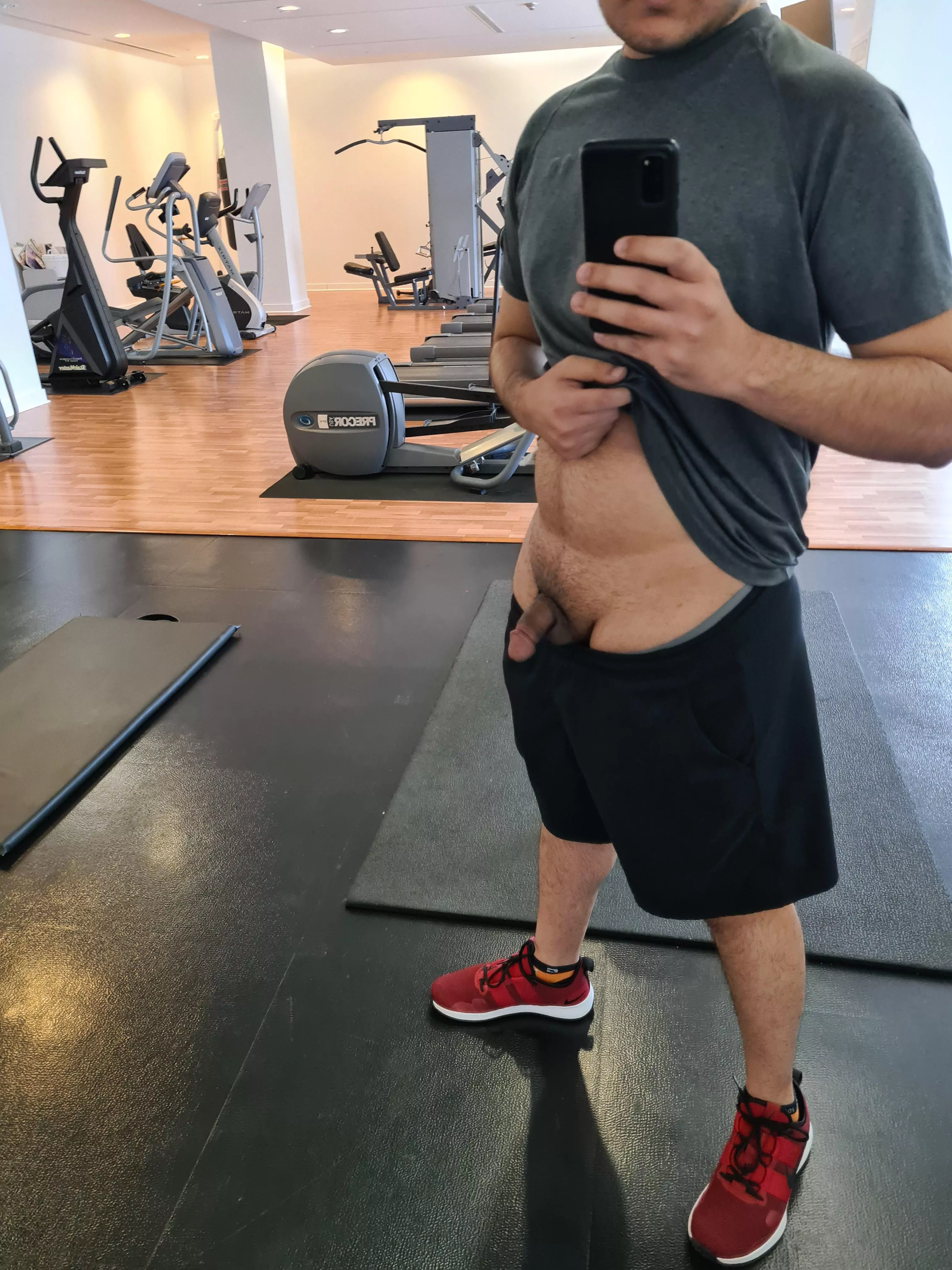 Blow me in the gym? [M]