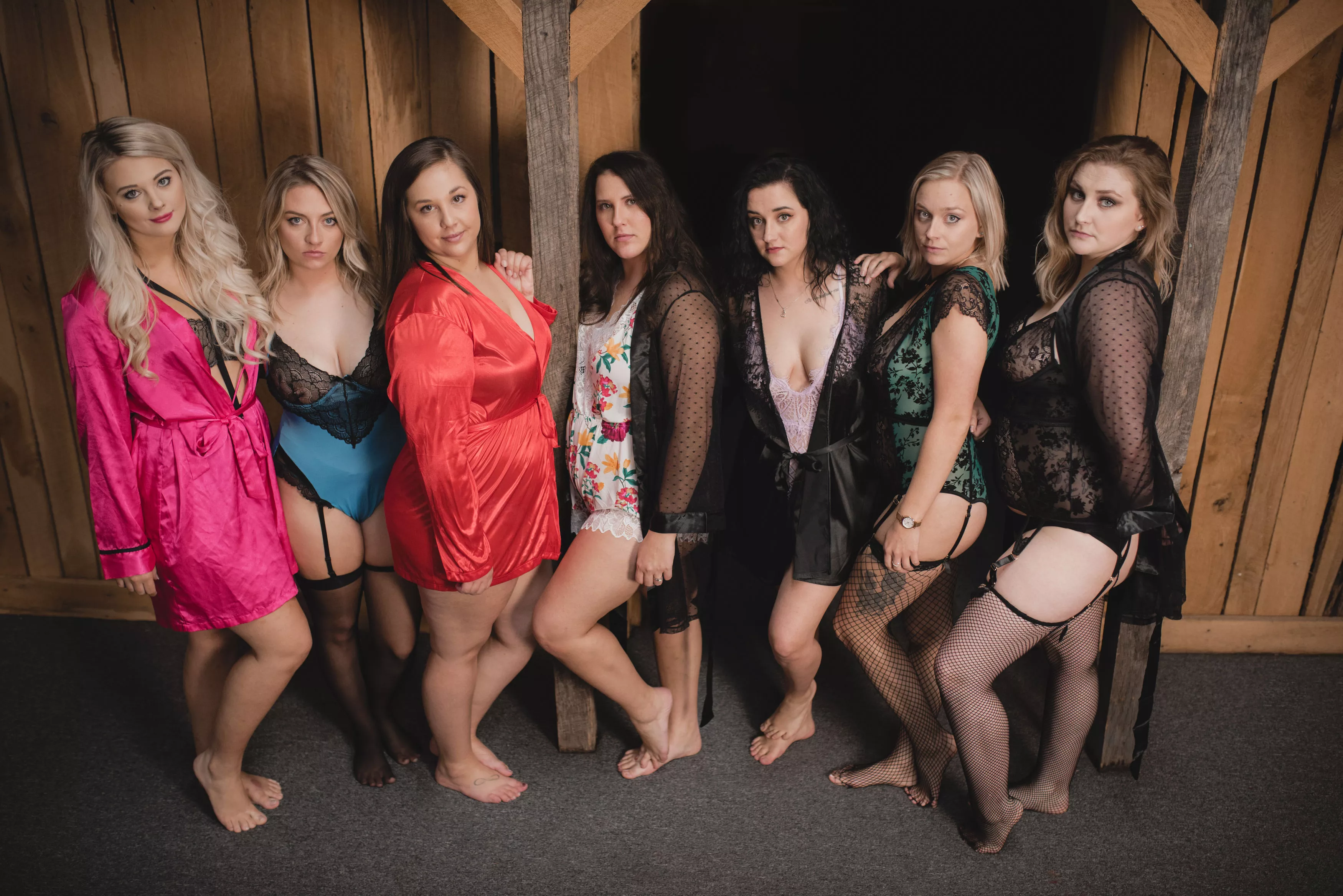 Bride does a boudoir shoot with all of her bridesmaids (AIC)