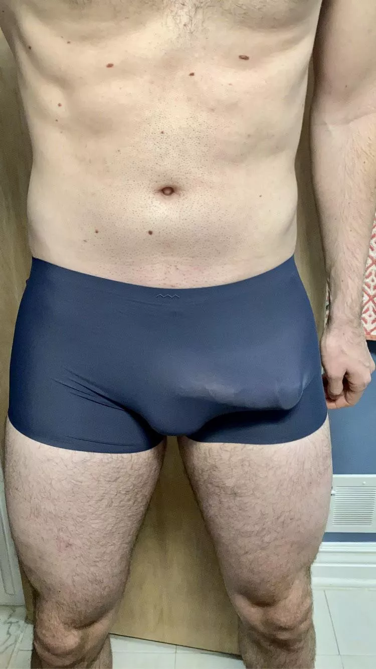 Bulging is some very tight and very thin aswemove trunks