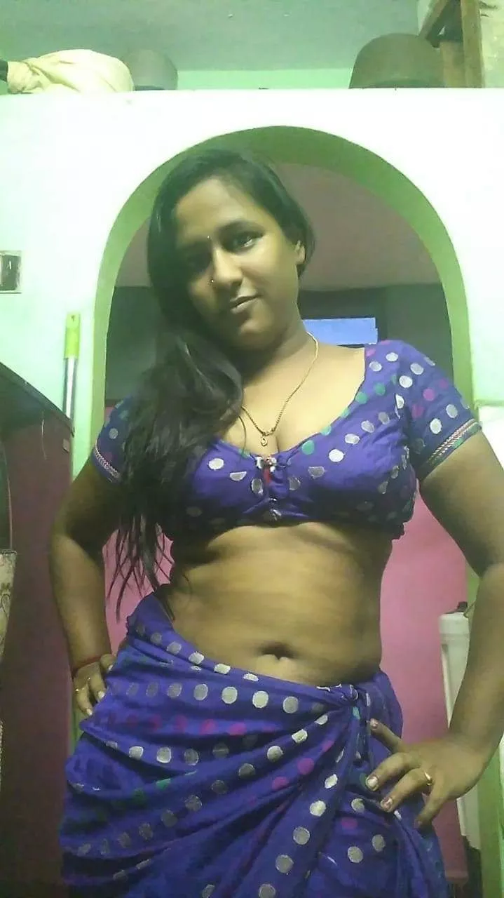 Busty village girl wanted for licking and rubbing