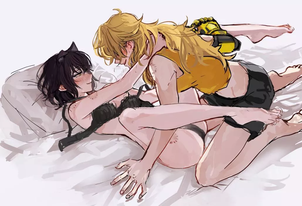 Buzzing Bees…(kimosugimasu)