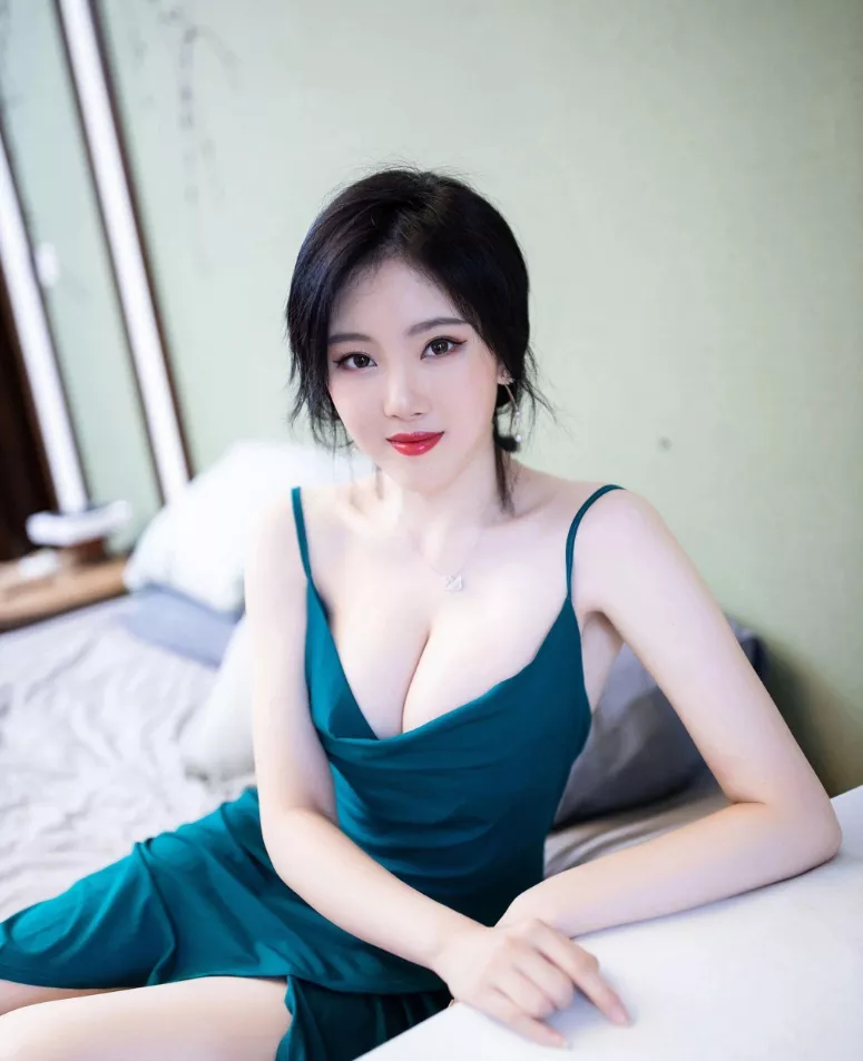 Cathy, sexy asian girl