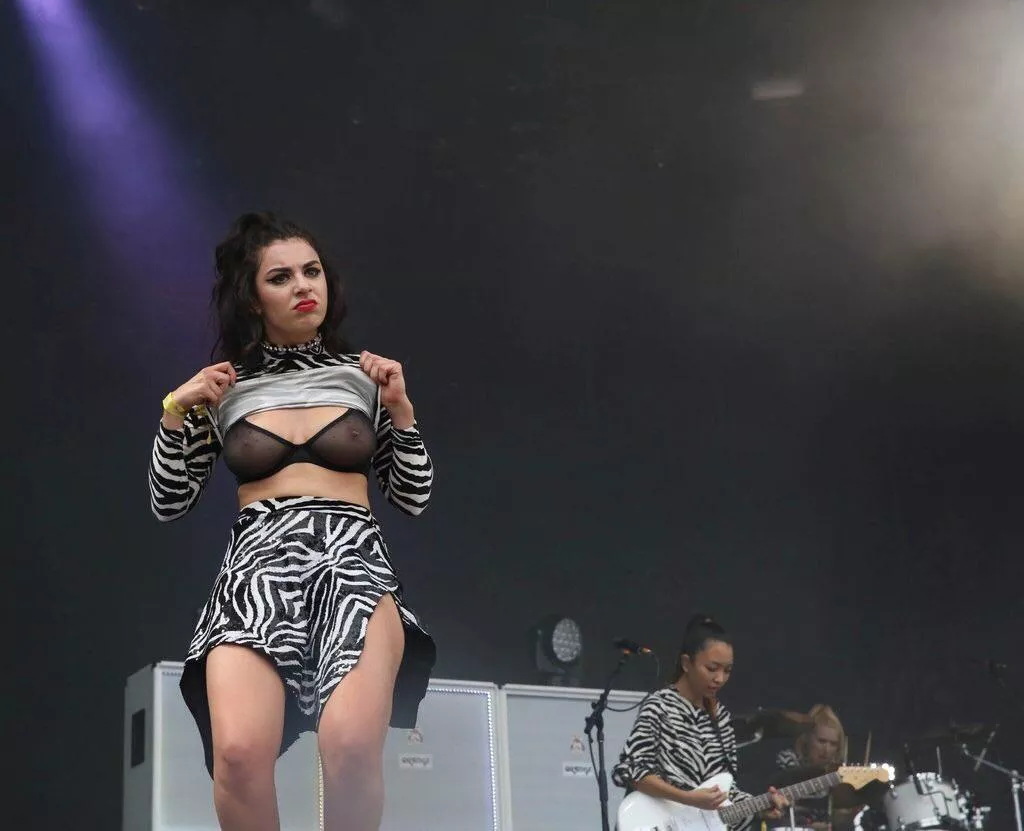 Charli XCX