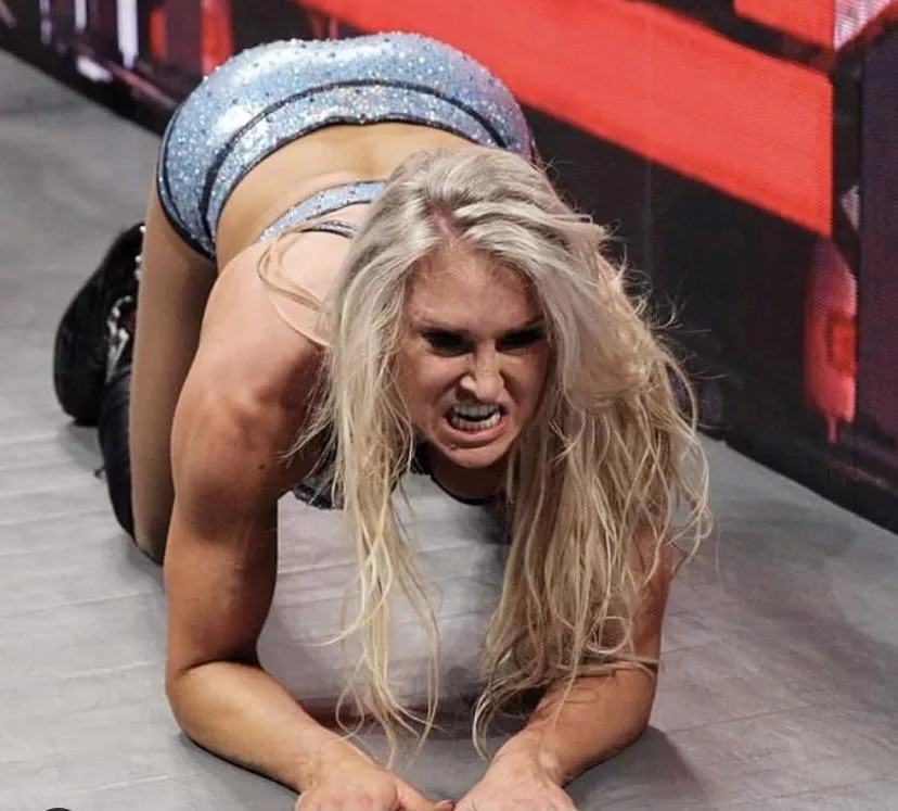 Charlotte Flair Wants some Royal Treatment🍆🍑🤤