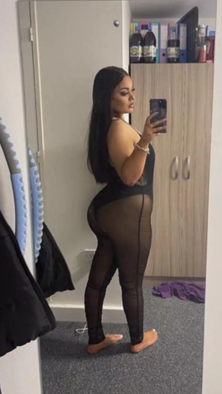 Chav with a phat ass