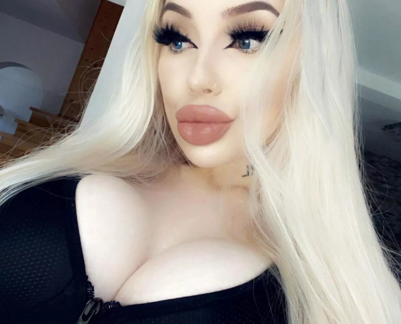 check myyyâ€¼ï¸ONLY FANSâ€¼ï¸(linkk in bio) +100 POSTS âœ¨20 years old plastic barbie with big fake lips and fake boobsðŸ‘€âœ¨QUICK response to DMsðŸ”¥special/private requests available âœ¨sexting ðŸ”¥dick rates âœ¨fishnets/stockings ðŸ”¥lingerieâœ¨hee