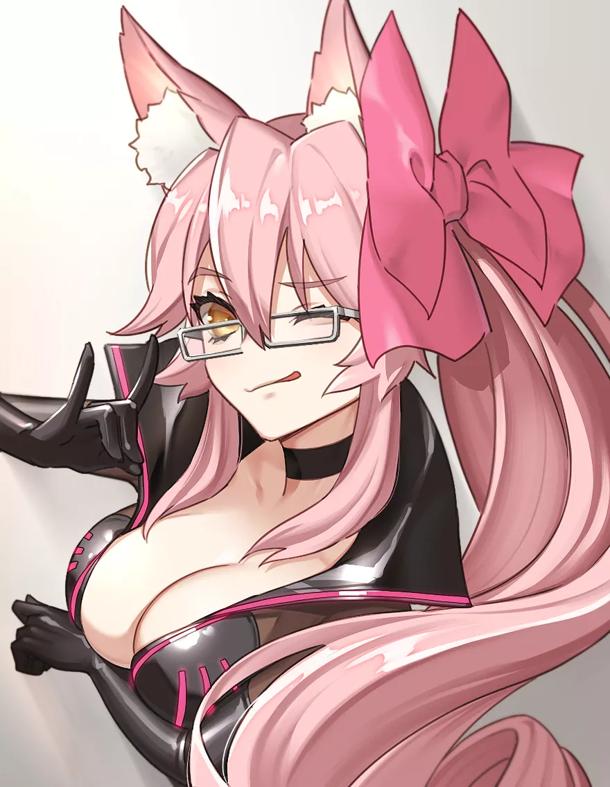 Cheeky Tamamo Vitch