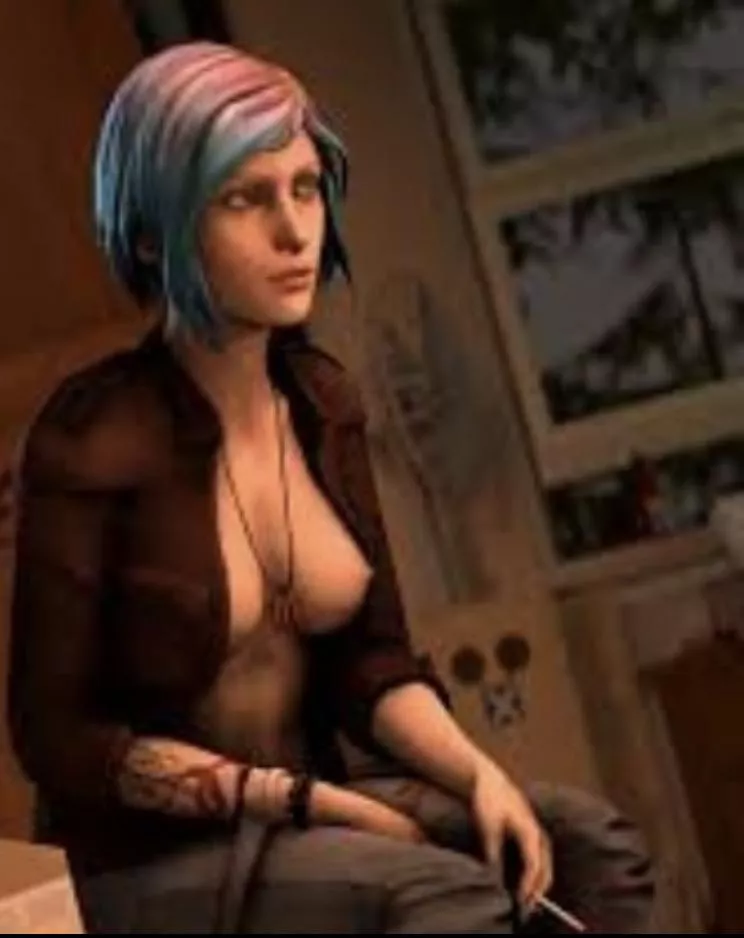 Chloe showing off (Low Quality)