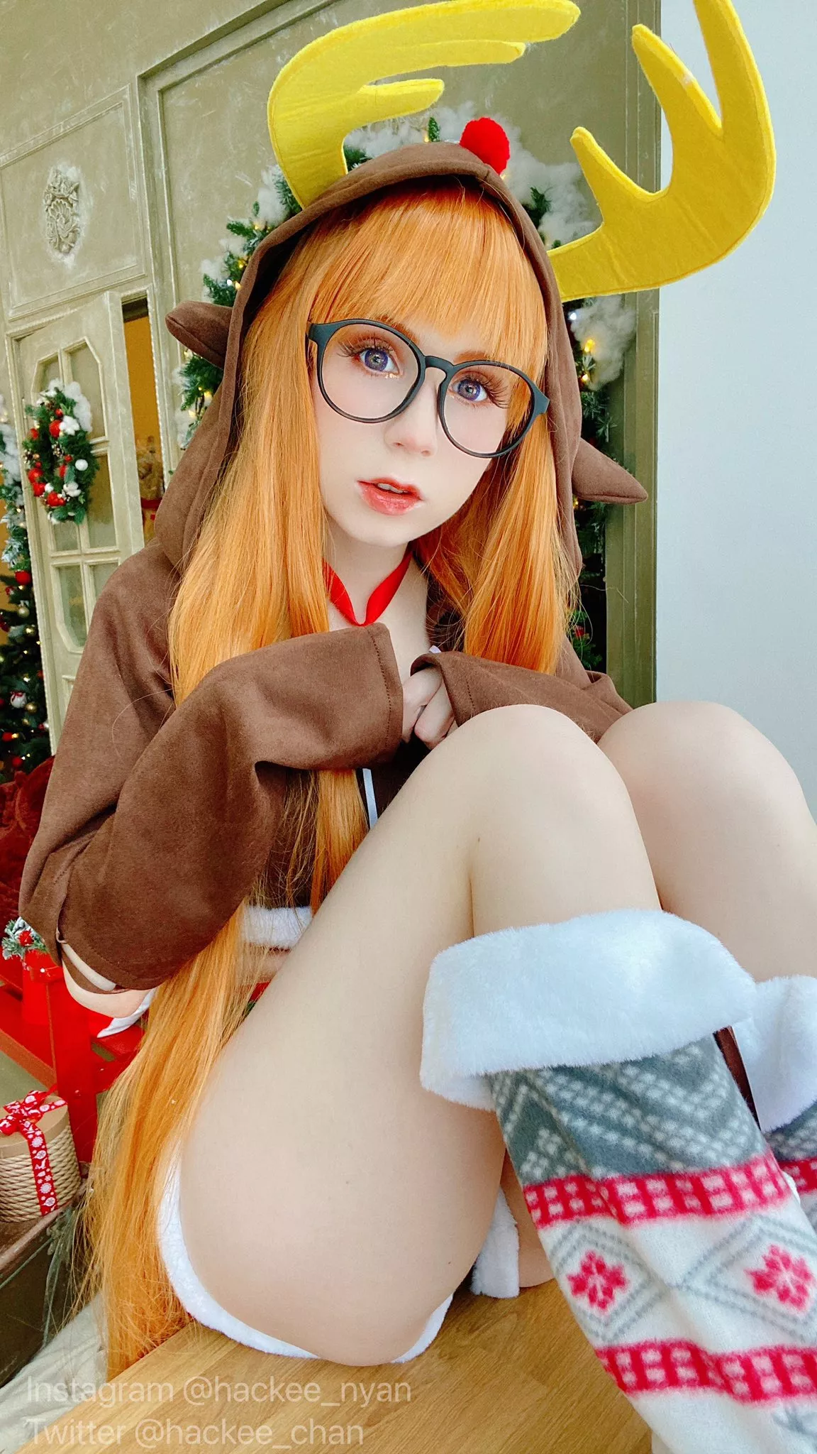 Christmas Futaba Sakura from Persona 5 by HackeeNyan