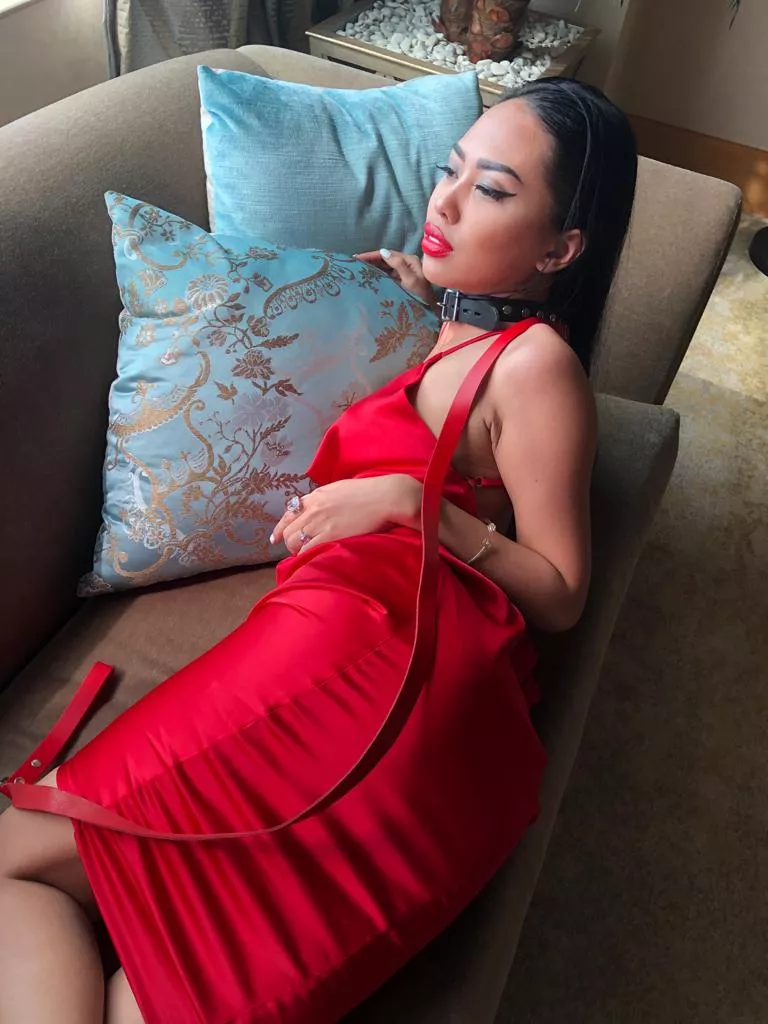 Collared, ready and waiting for you. What would you do to a petite Asian?