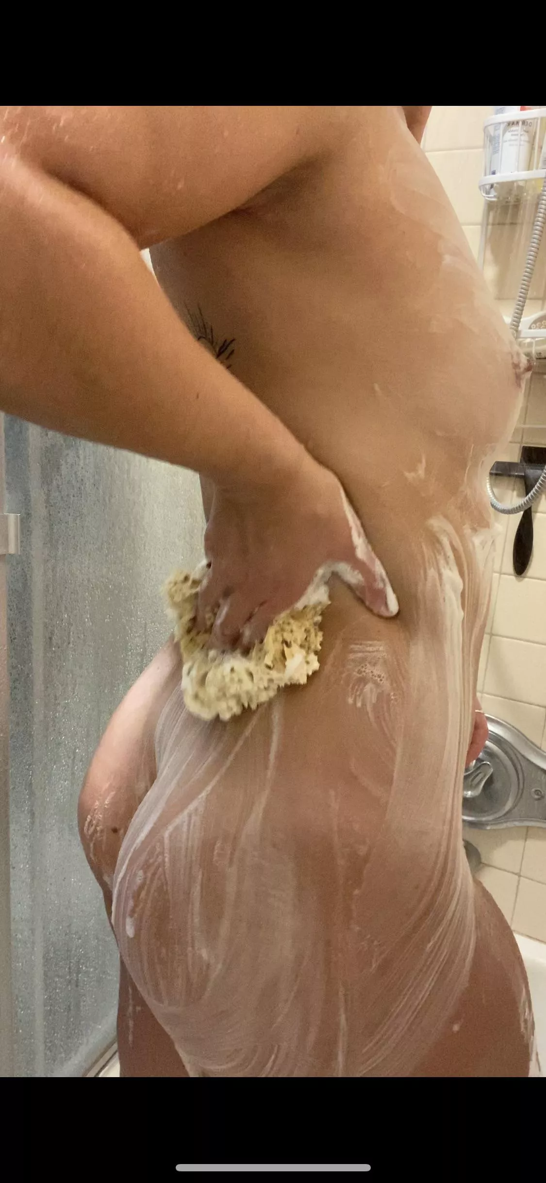 Come shower with me ðŸ¤¤ðŸ¤¤