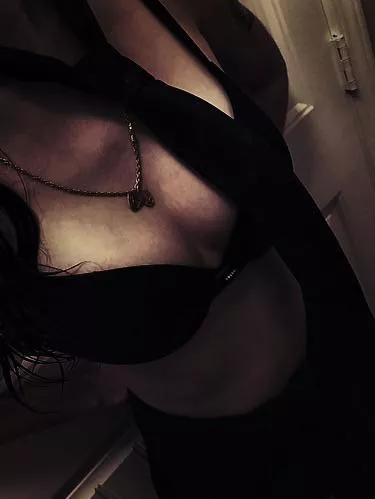 Cum all over my tits~