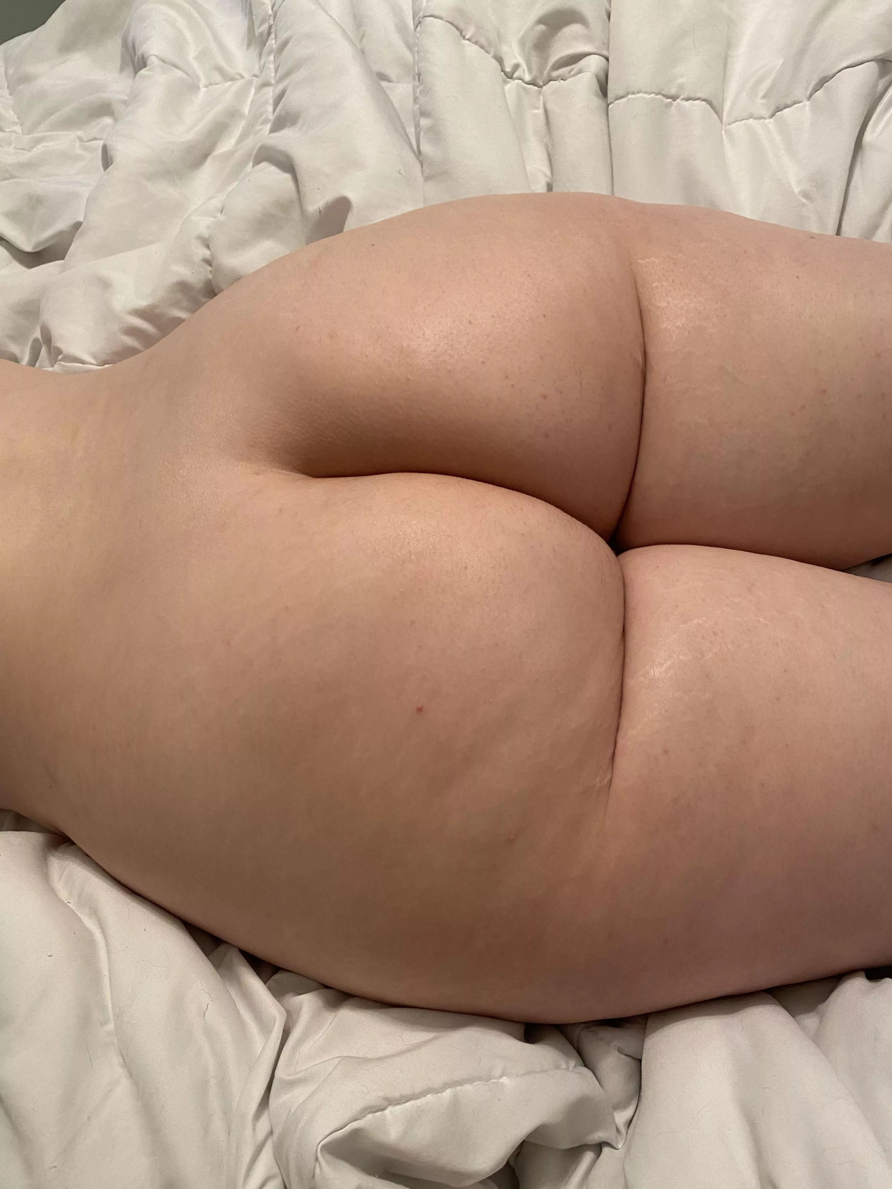 cum punish this phat ass [f]