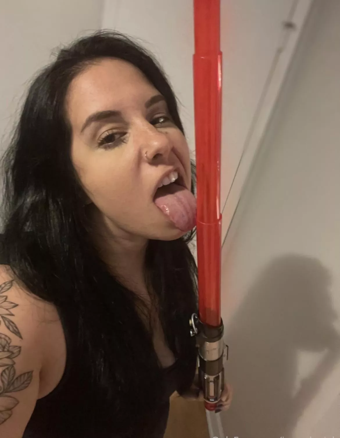 Cum watch Star Wars with me? 😛