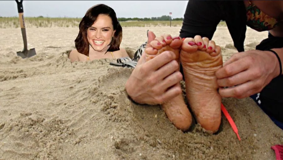 Daisy Ridley tickle fake