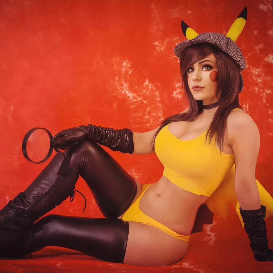 Danielle Beaulieu as Detective Pikachu