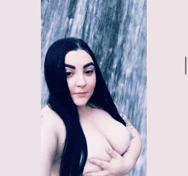 Decided to get naked by the waterfallðŸ’™