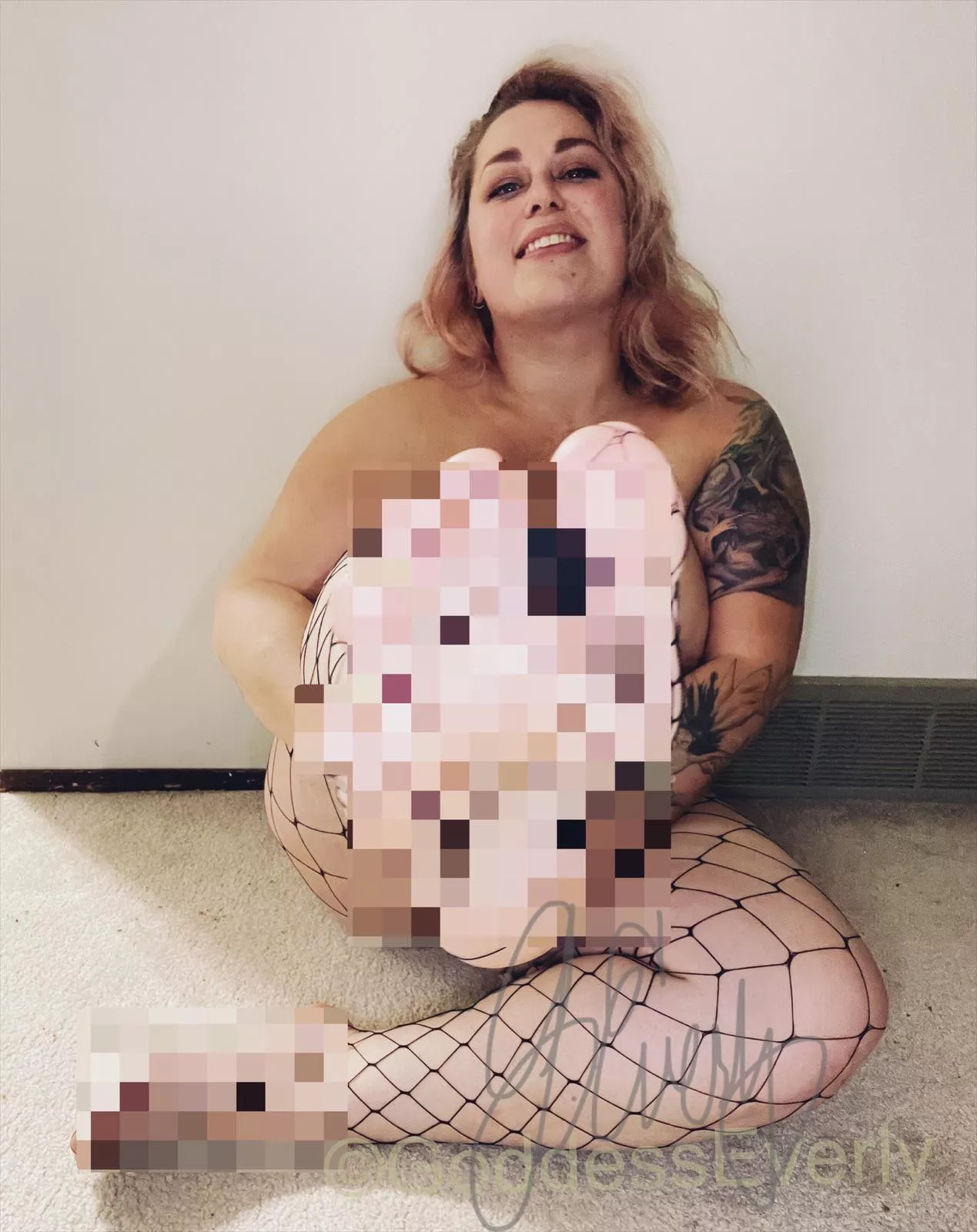 Denying you brings me enough pleasure for the both of us. We both know that beta losers like you deserve nothing more than pixels! Wipe your pillow off when youâ€™re done for the night, pillow-fucker.