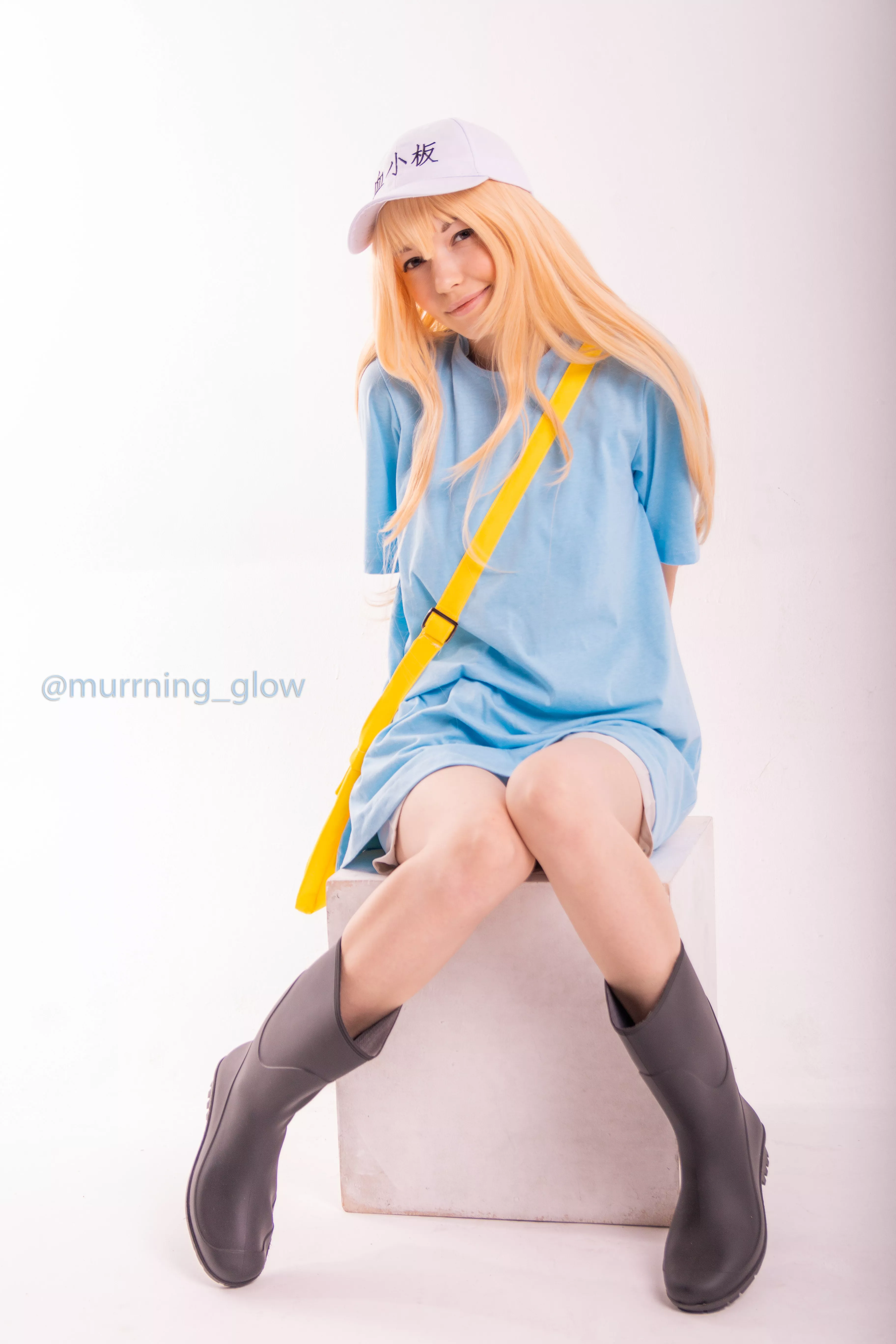 Do you know how hard little platelets work to keep you healthy and strong? | Platelet cosplay by Murrning_Glow