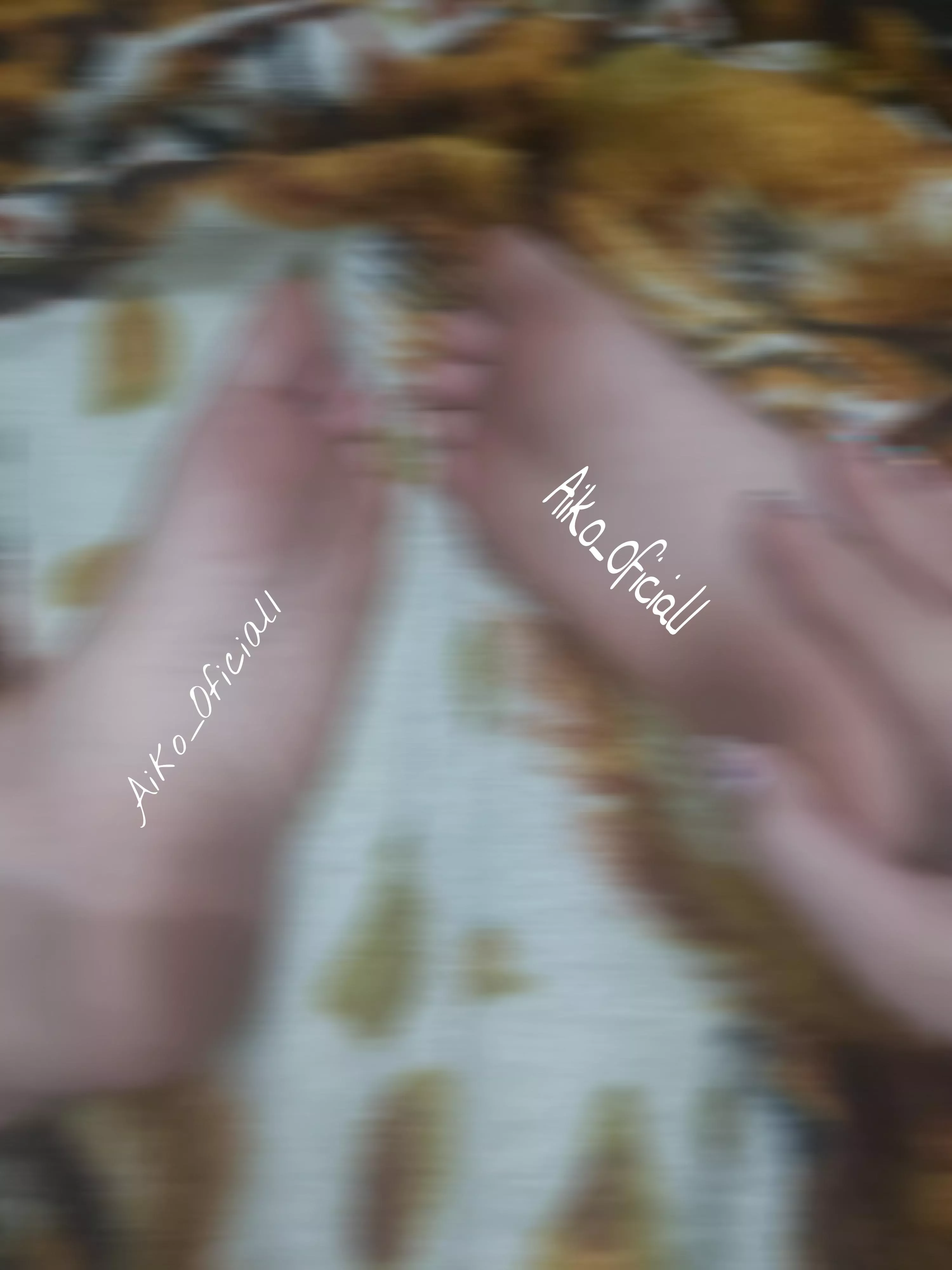 Do you like Egirl's dirty feet?