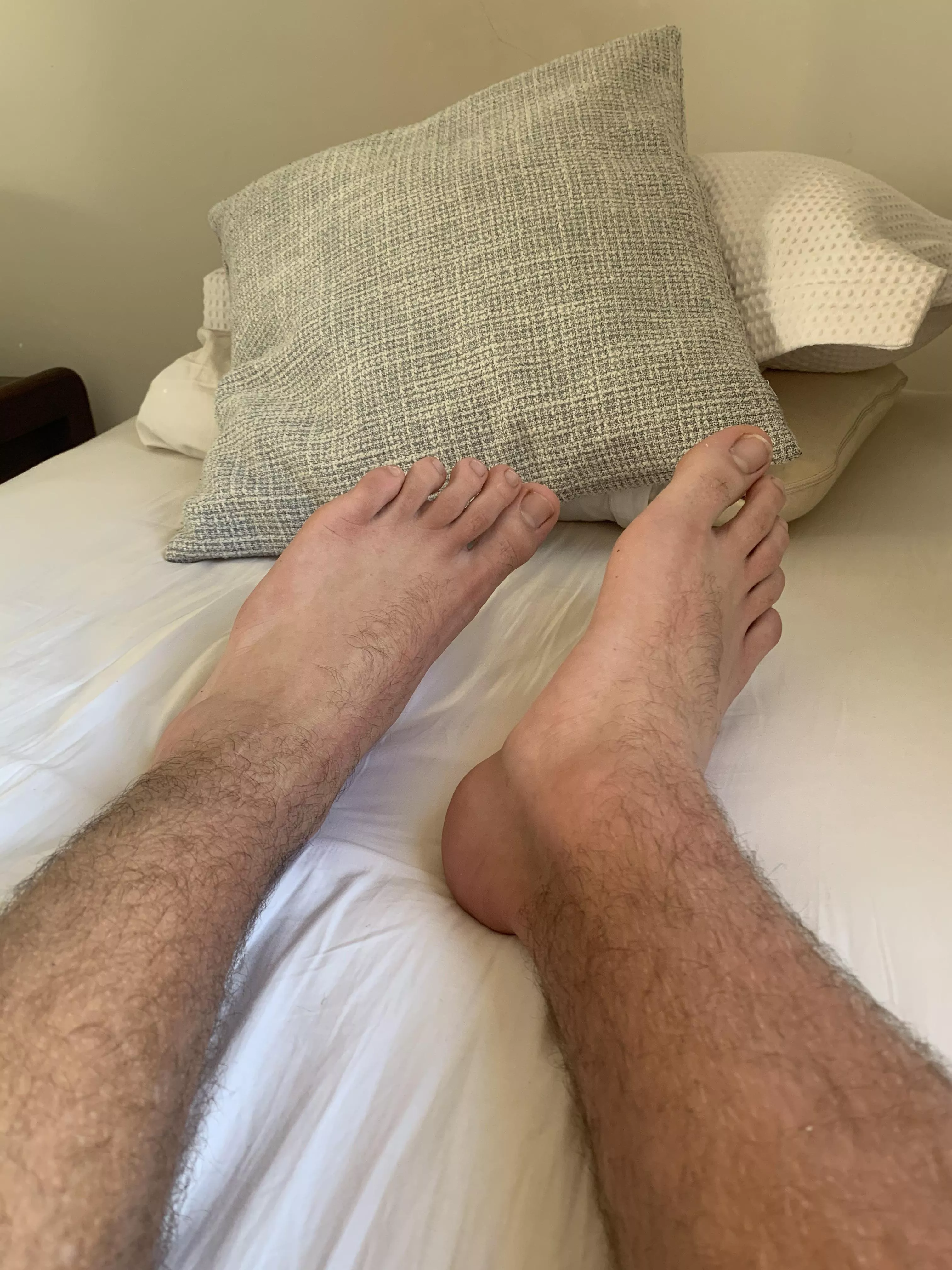 Do you like hairy feet?