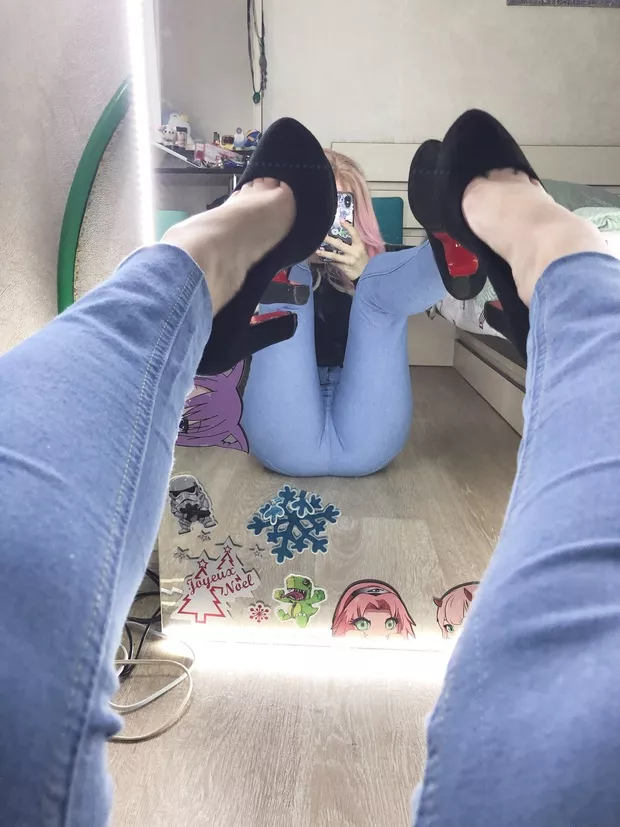 Do you like high heels and tight jeans?