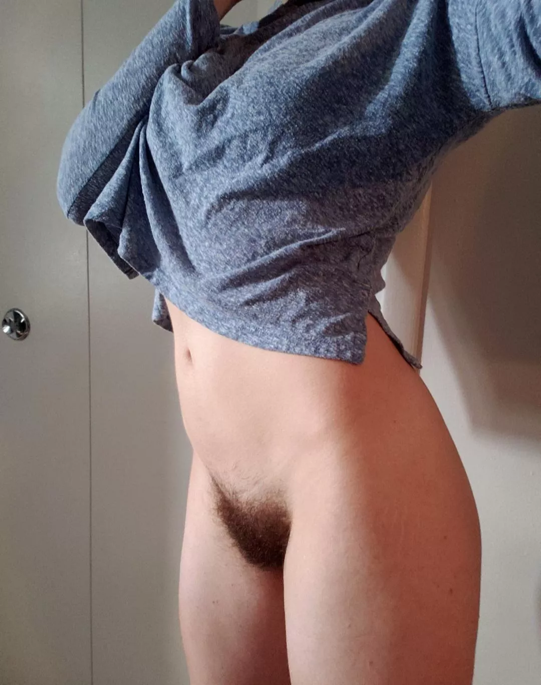 Do you like how my bush sticks out?