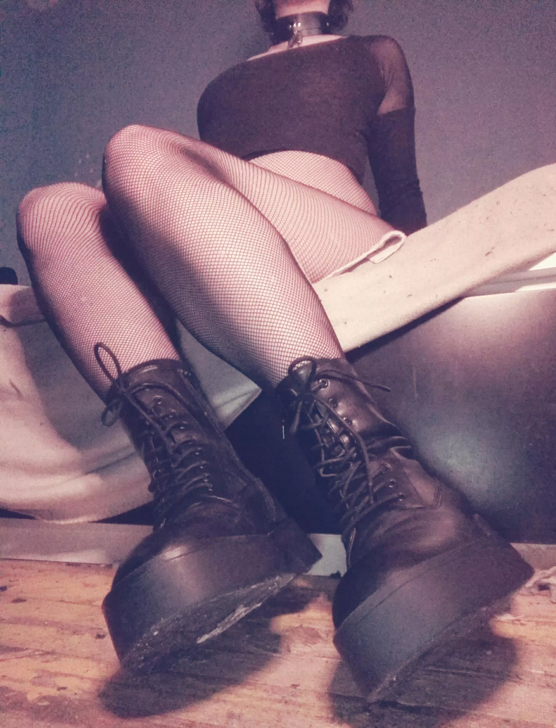 Do you like my boots? uwu