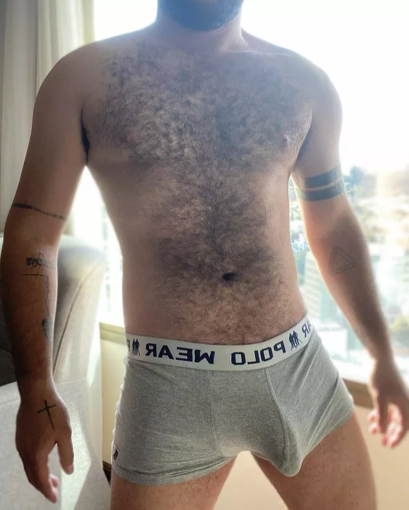 Do you like my brazilian hairy body? WOOF! 🐻