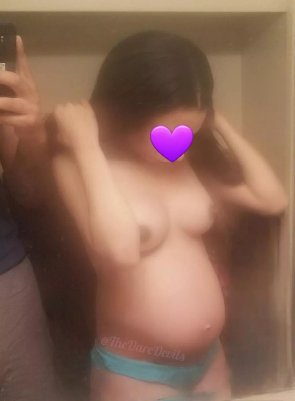 Do you like my pregnant belly? I was so smallðŸ˜˜