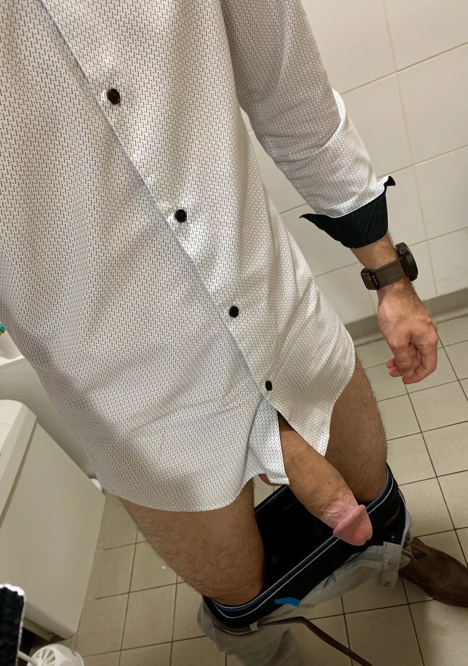 Do you like my watch? [M]