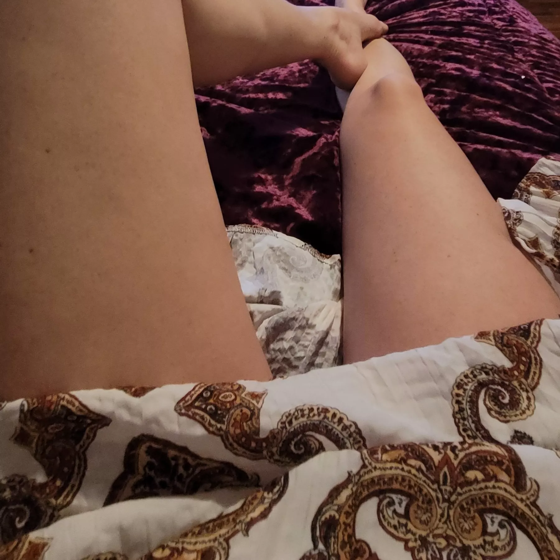 Do you think I'm wearing panties?ðŸ’‹(42)