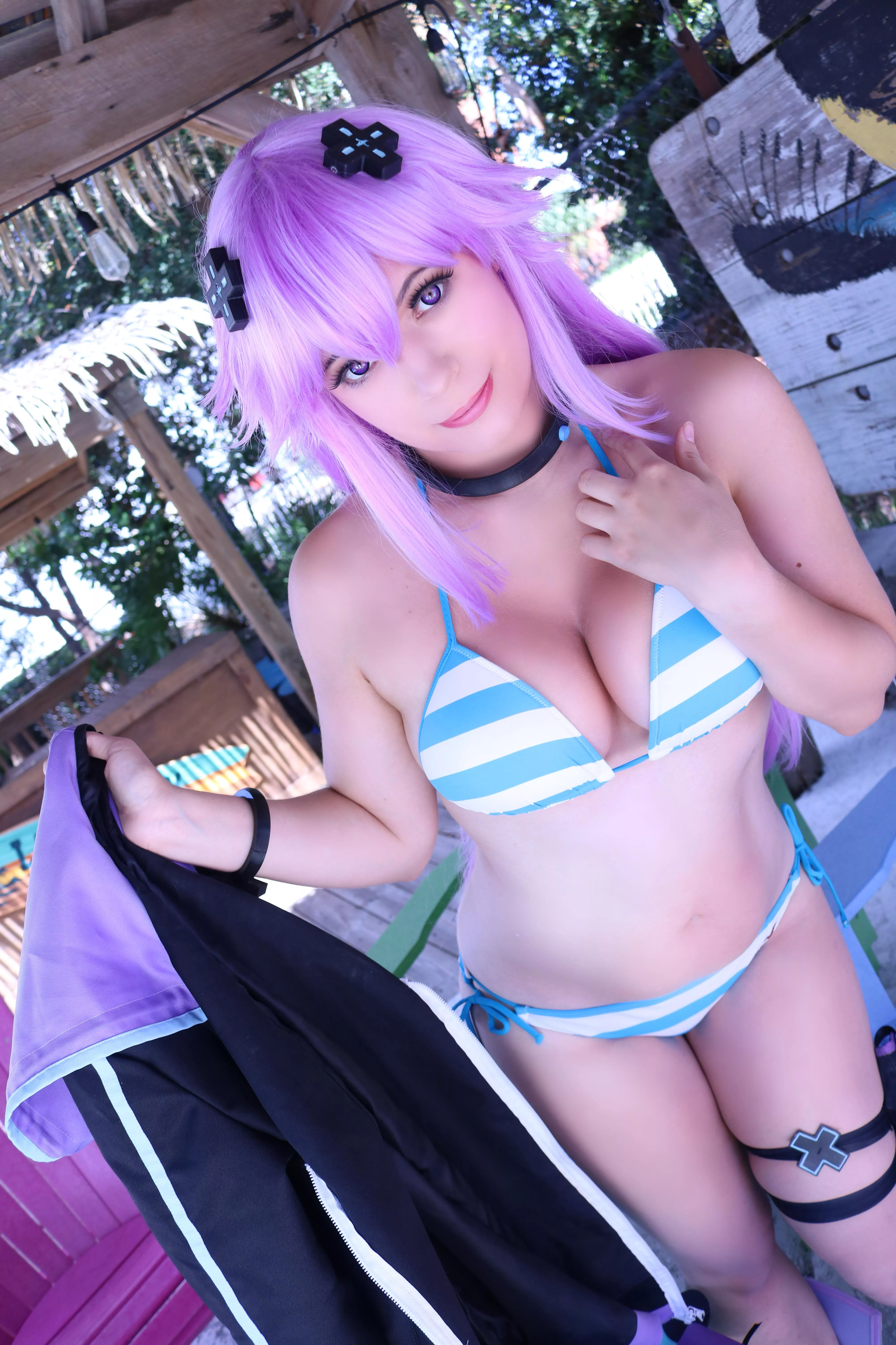 Do you wanna enjoy summer with Neptune? (By Lysande)