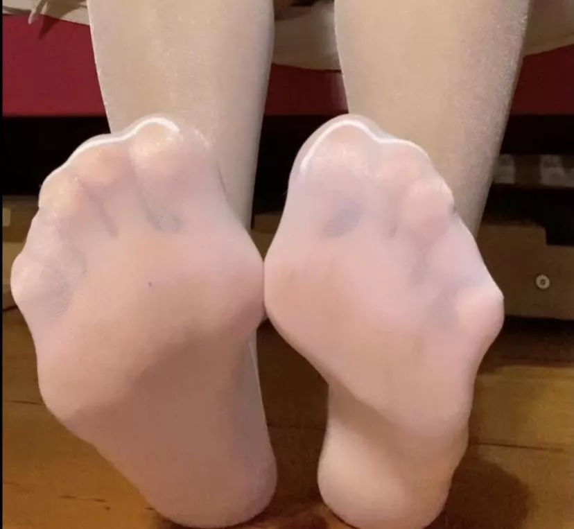 Do you want cum on them ?