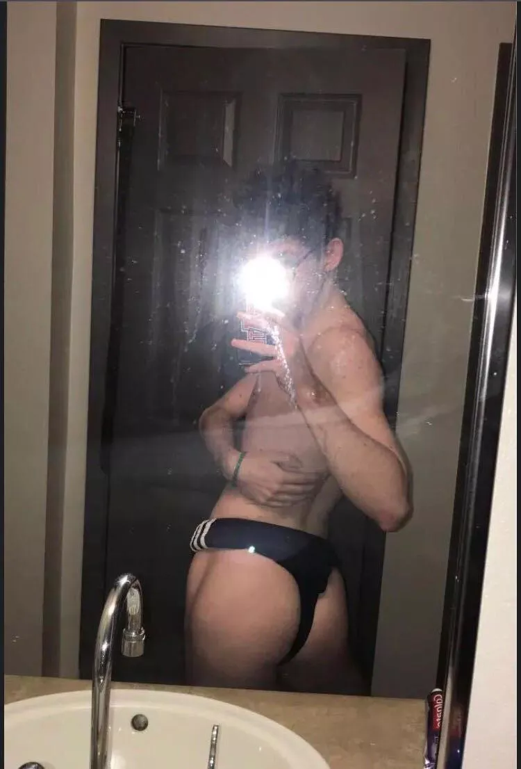 does my butt look ok?